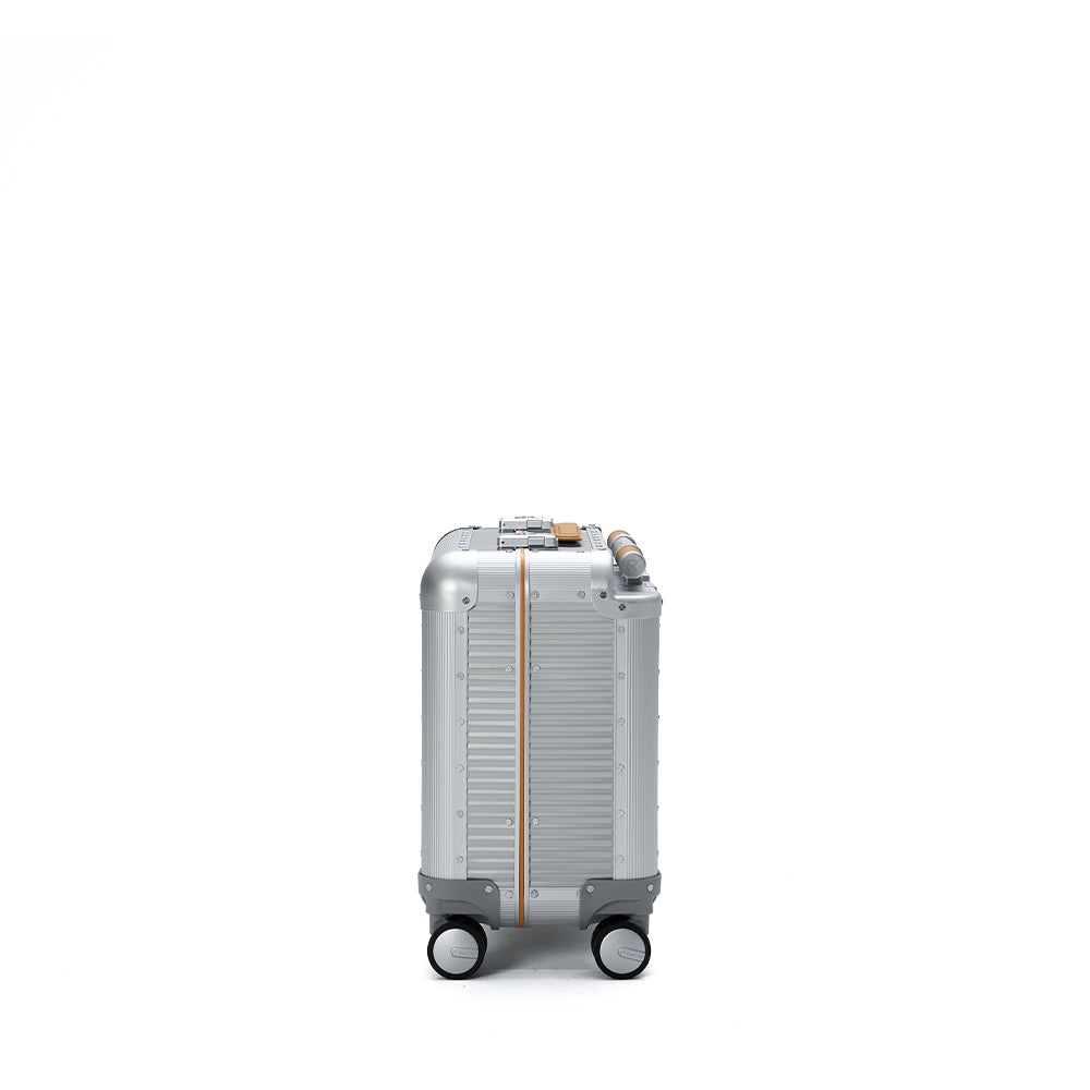 ALUMINIUM 50L / 20"