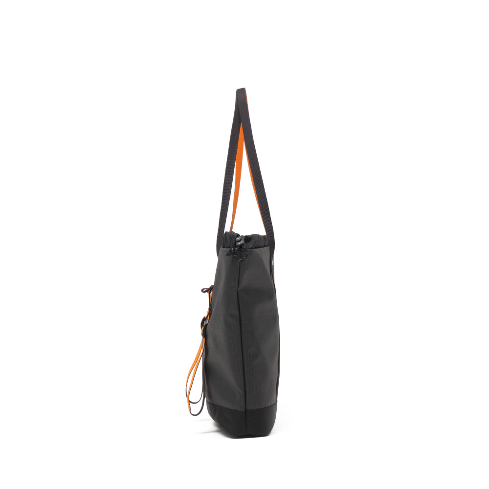WEEKEND TOTE 601
